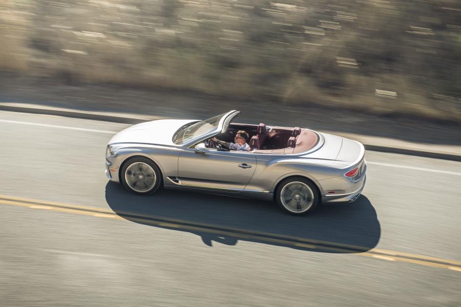  Bentley Continental GT V8 Convertible 2019 года  (NA) (фото 26 из 40)